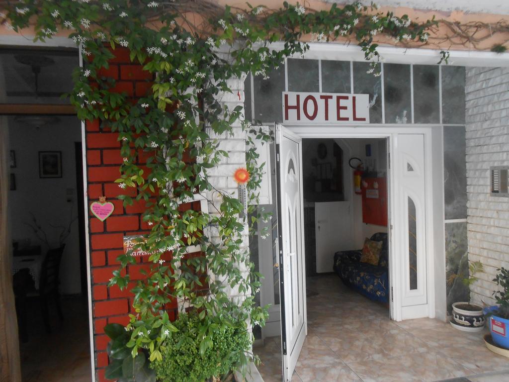 Hotel Germany Paralía Exterior foto