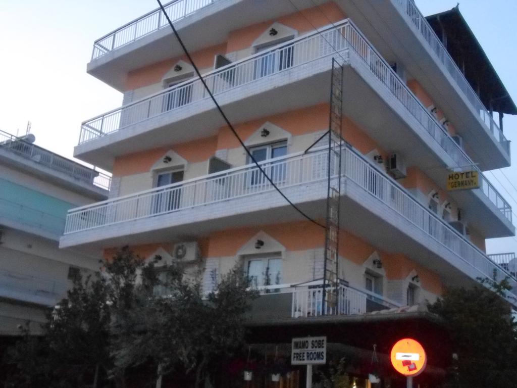 Hotel Germany Paralía Exterior foto